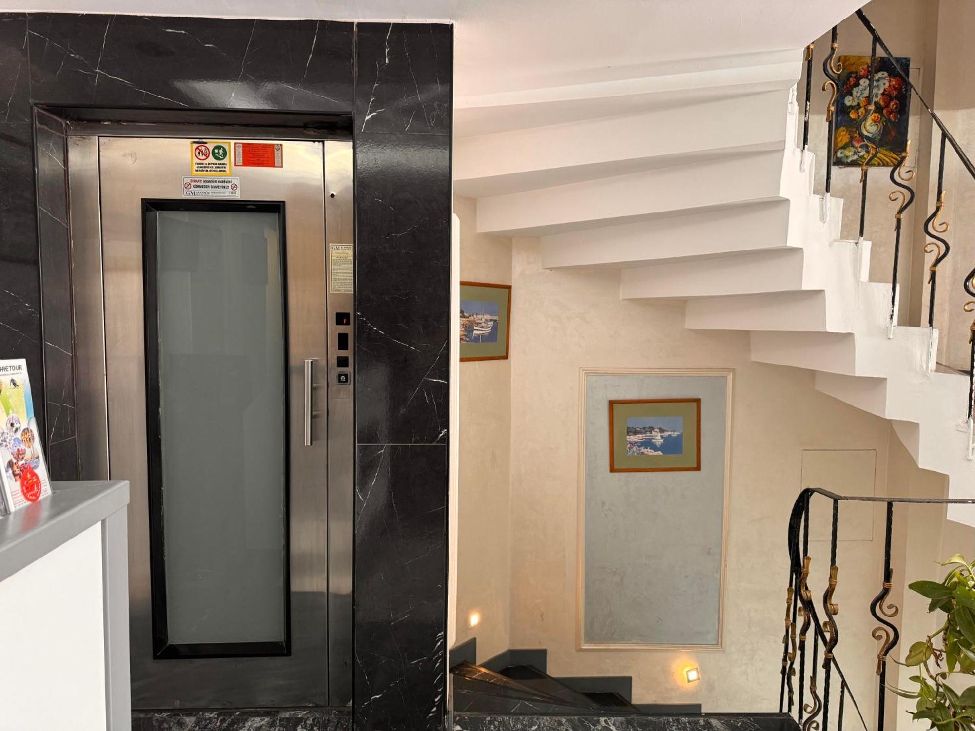 Grand Kybele Hotel Стамбул Экстерьер фото